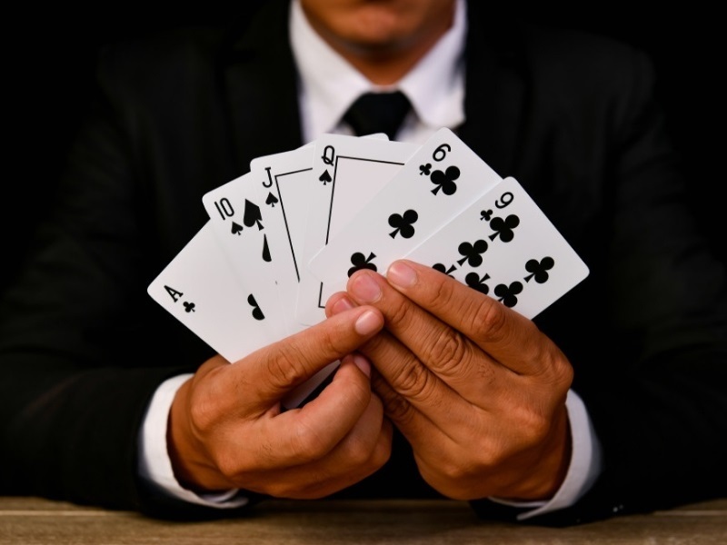 A Breakdown of Advanced Poker Tactics: Slow Playing, Check-Raising, and More